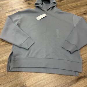 Uniqlo Men's Slate Gray Hoodie